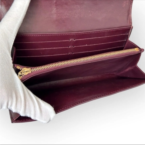 Louis Vuitton Rouge Fauvista Monogram Vernis Sarah Noeud Wallet EUC - Picture 7 of 9